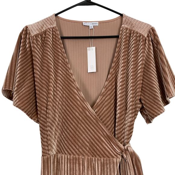 NWT Baltic Born Andi Ribbed Velvet Velour Wrap Maxi Dress Champagne XL - Picture 9 of 12